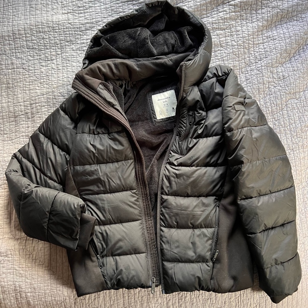 Abercrombie Big Kid black thick Puffer Coat 15/16